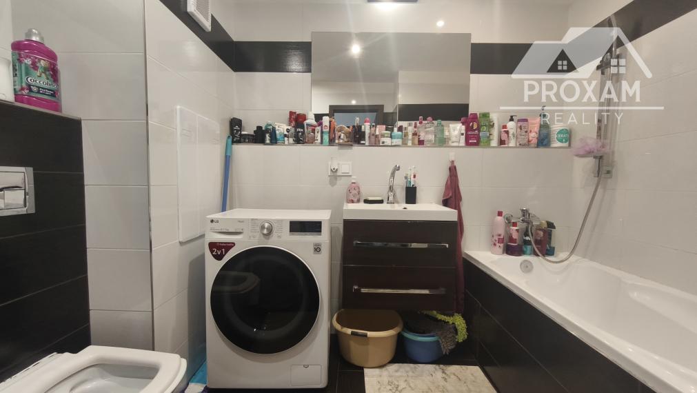 Na predaj dvojizbový byt v Lučenci