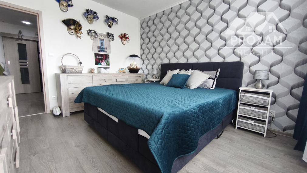 Moderný trojizbový byt s loggiou