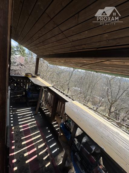 Na predaj slnečná záhrada s chatkou BB časť Fončorda