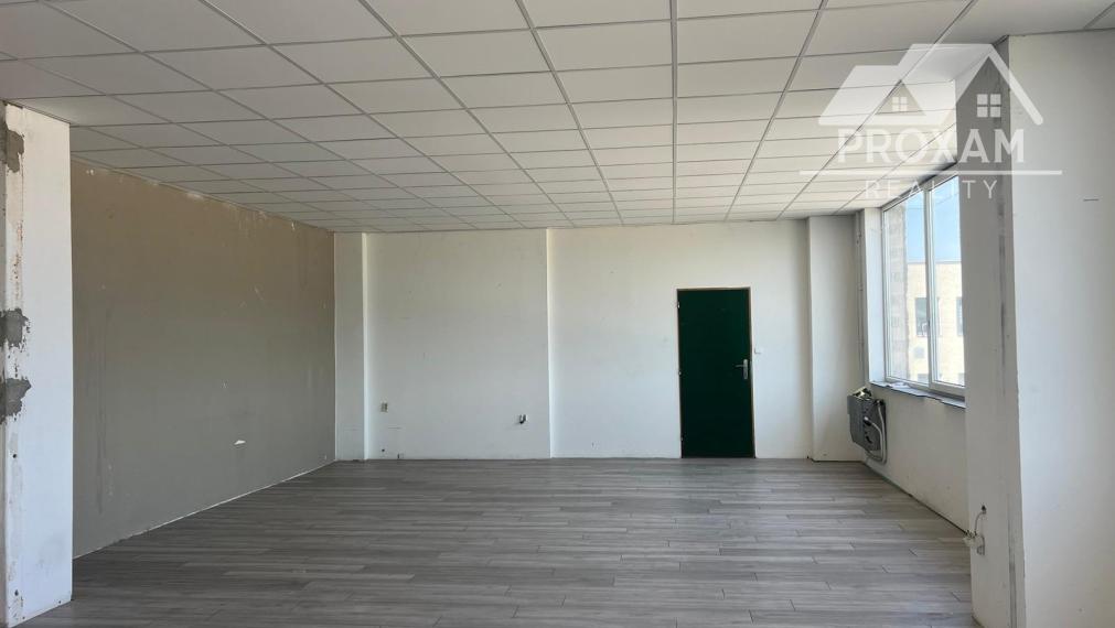 EXKLUZÍVNE NA PREDAJ / PRENÁJOM – KOMERČNÁ BUDOVA