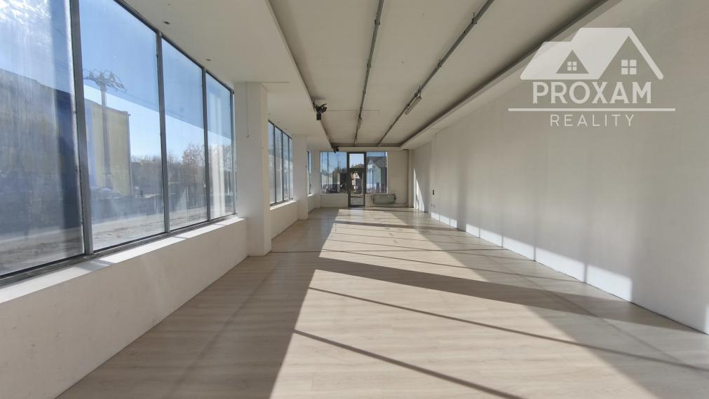 EXKLUZÍVNE NA PREDAJ / PRENÁJOM – KOMERČNÁ BUDOVA