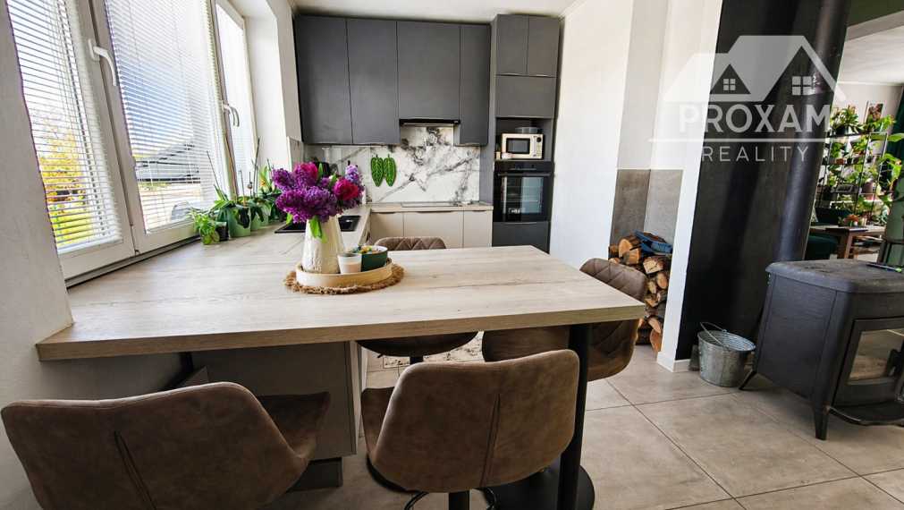 Trojizbový tehlový byt s loggiou, 74 m² – ul. J. Wolkra Lučenec