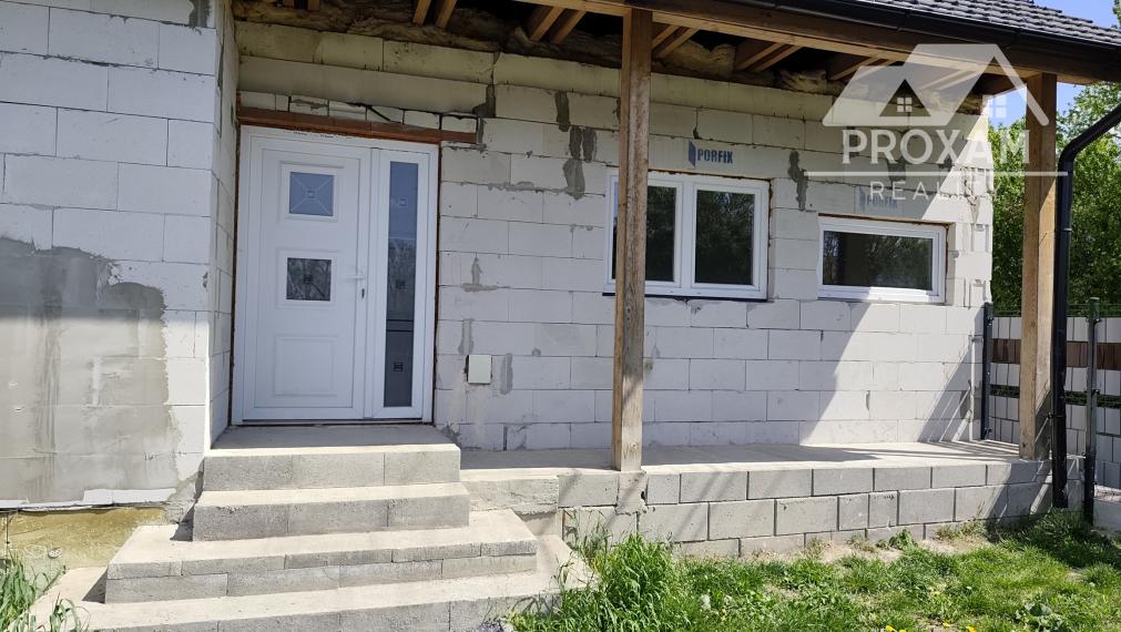 Ponúkame na predaj rod. dom v obci Rapovce pri termálnom kúpalisku