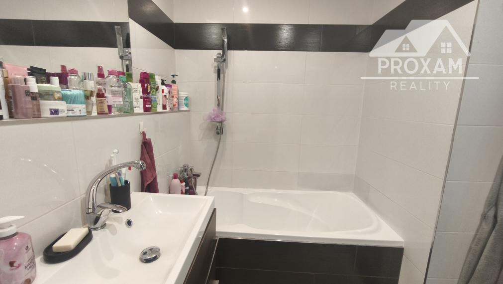 Na predaj 2-izbový byt v Lučenci - znížená cena o 2000,-EUR !