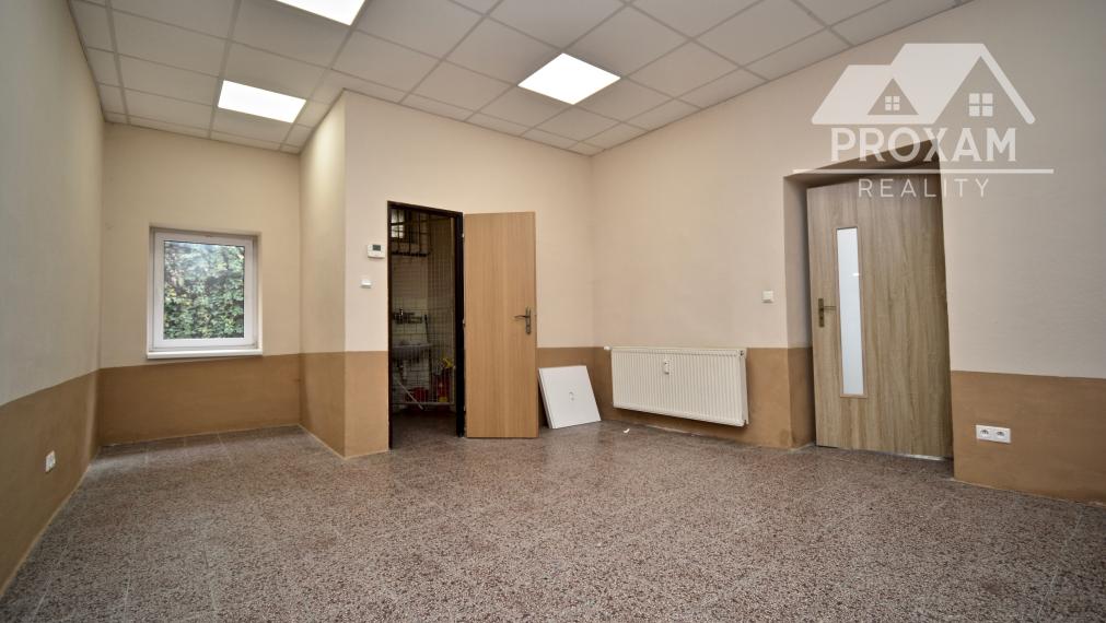Predaj komerčnej nehnuteľnosti v centre mesta Lučenec