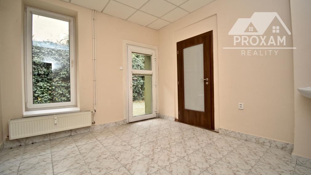 Predaj komerčnej nehnuteľnosti v centre mesta Lučenec