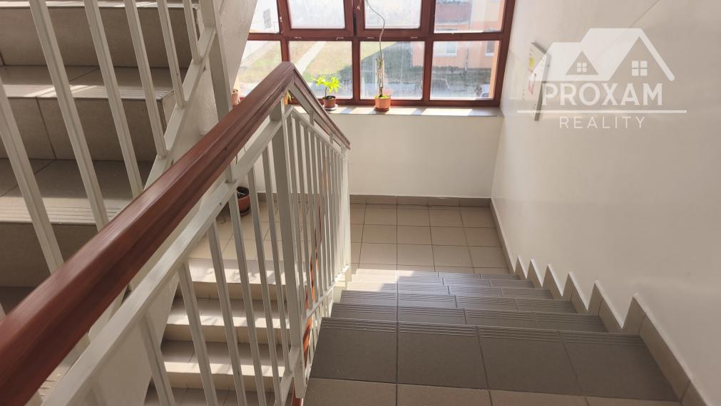 Predaj 4-izbový byt 100 m² s vlastným kúrením – Lučenec