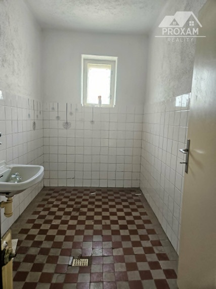 Na predaj dom v Tomášovciach