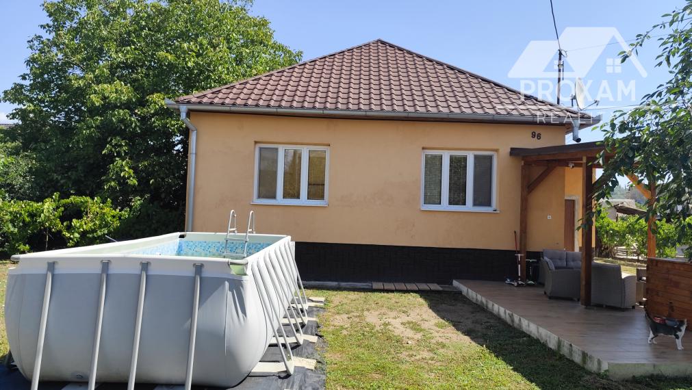 Ponúkame na predaj pekný rod. dom v obci Gemerská Ves okr. Revúca