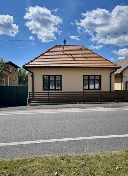Na predaj rodinný dom s projektom na rekonštrukciu v Mýtnej