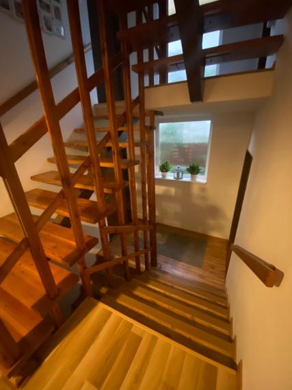 Priestranný, udržiavany rodinný dom v obci Melčice-Lieskové