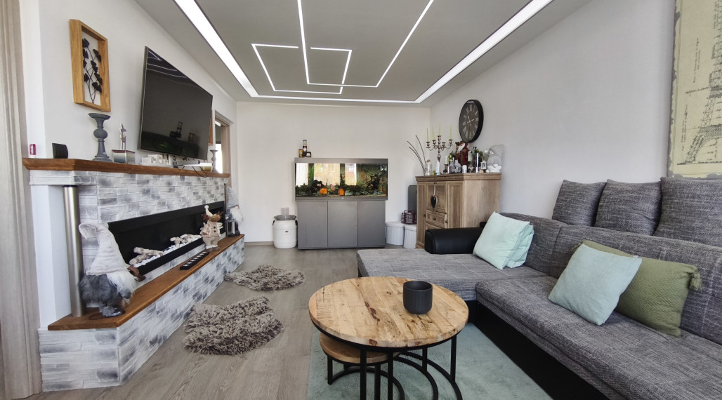 Moderný trojizbový byt s loggiou