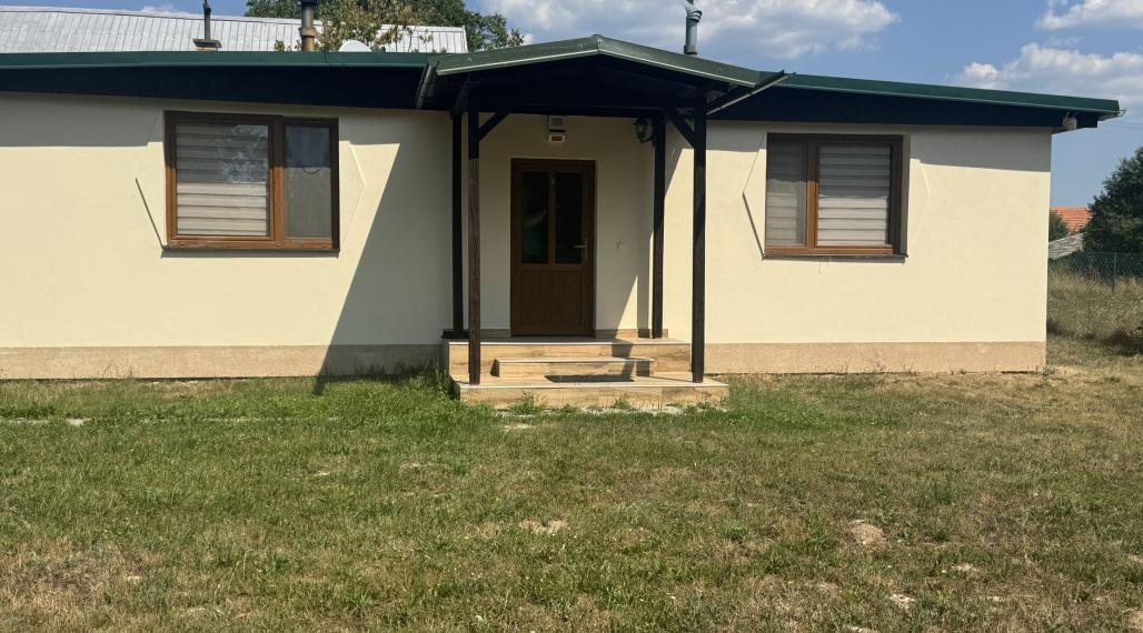 NA PREDAJ TEHLOVÝ DOM V KRÁSNEJ PRÍRODE – OČOVÁ