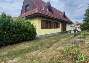 Na predaj štýlový rodinný dom s rozľahlým pozemkom 4 500 m² v obci Ľuboreč - fotografia 4