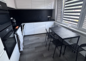 Priestranný 3-izbový byt s výmerou 84,97 m², balkón, BB  časť Radvaň - fotografia 6