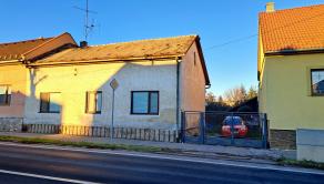 Ponuka na predaj: Rodinný dom v širšom centre mesta Lučenec - fotografia 14