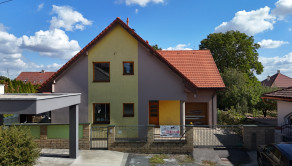 Na predaj nový 6-izbový rodinný dom VARIOR – Lučenec, Špitálska ulica - fotografia 1