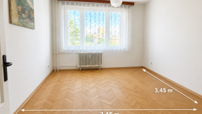 PREDAJ 3,5 izbový byt v centre mesta s potenciálom, ktorý si zamilujete - fotografia 8