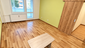 Predaj, panelový 3-izb.byt s balkónom v obci Cinobaňa okres Poltár - fotografia 6