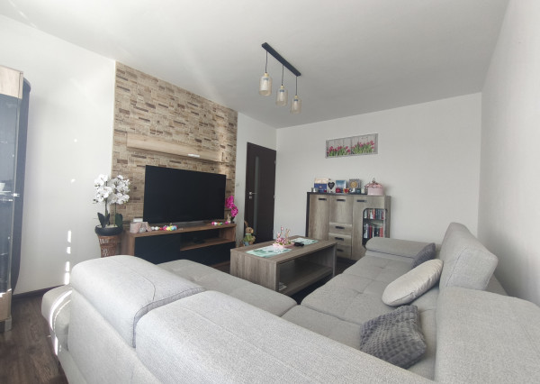 Na predaj 2-izbový byt v Lučenci - znížená cena o 2000,-EUR !