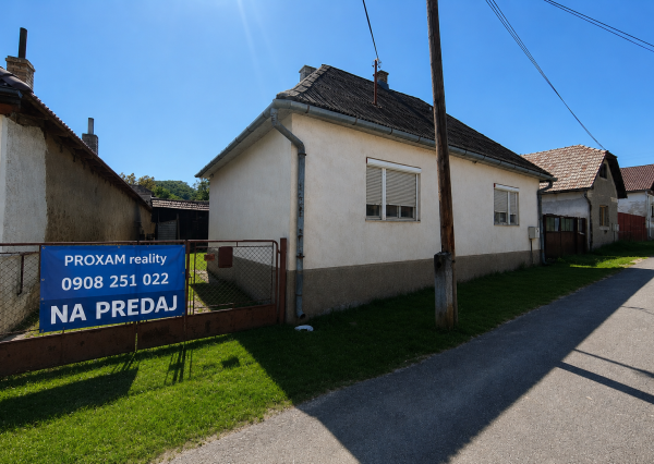 PREDAJ rodinný dom v obci Mládzovo