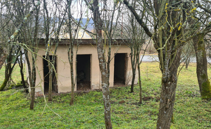Predaj bývalej cirkevnej školy v obci Ostrany - fotografia 5