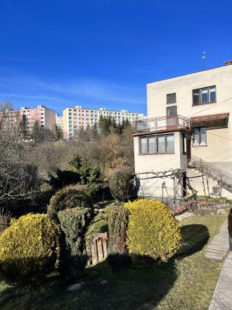 Exkluzívne ponúkame  na predaj RD na bývanie alebo podnikanie v BB, časť Rudlová - fotografia 1