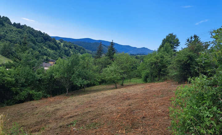 Iba u nás, ponúkame na predaj slnečný pozemok  okres Prievidza - fotografia 4