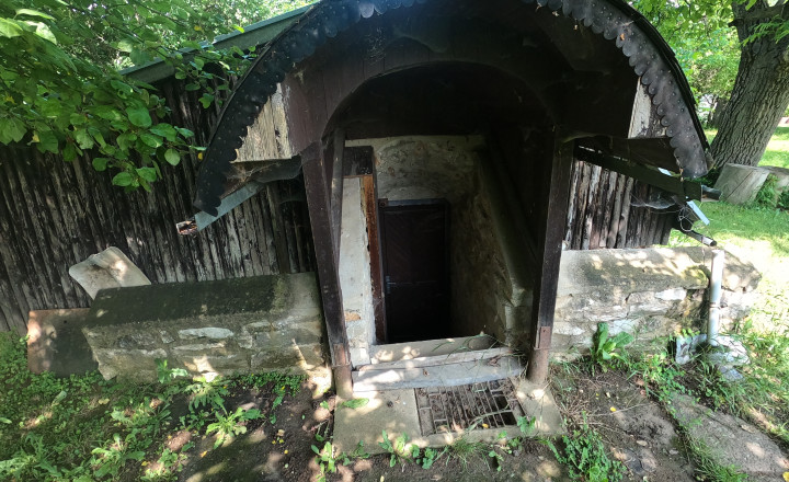 Predaj rodinného domu v obci Divín s výhľadom na hrad - fotografia 17