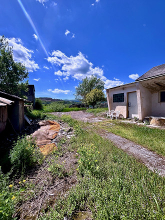 Na predaj rodinný dom s projektom na rekonštrukciu v Mýtnej - fotografia 5