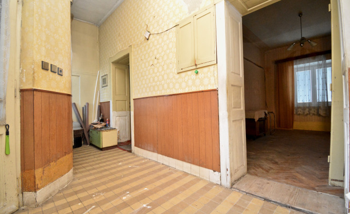 Ponuka na predaj: Rodinný dom v širšom centre mesta Lučenec - fotografia 10