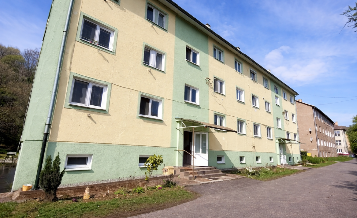Predaj, tehlový 2-izb.byt v obci Cinobaňa časť Katarínska Huta - fotografia 8