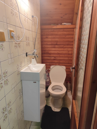 Ponúkame na predaj peknú rekreačnú chatu v blízkosti Hotel Zerrenpach Látky - fotografia 8