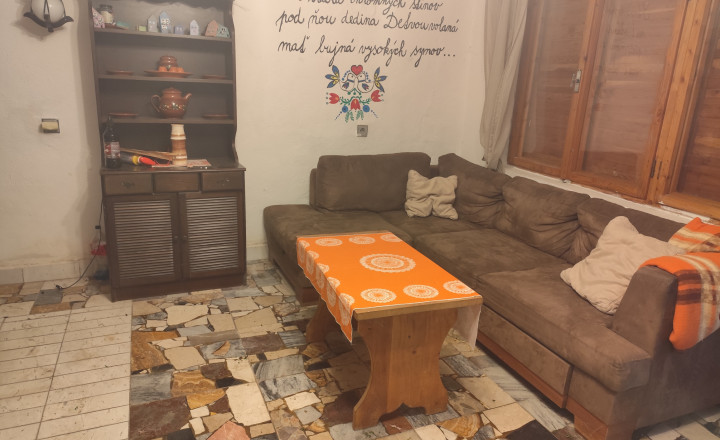 Ponúkame na predaj peknú rekreačnú chatu v blízkosti Hotel Zerrenpach Látky - fotografia 9