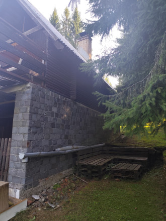 Ponúkame na predaj peknú rekreačnú chatu v blízkosti Hotel Zerrenpach Látky - fotografia 14