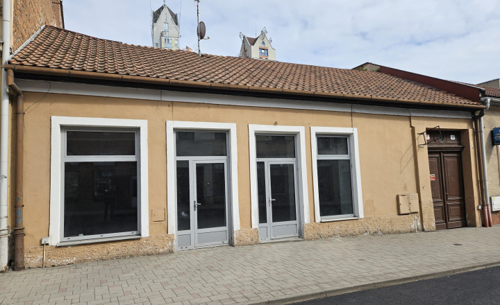 Predaj komerčnej nehnuteľnosti v centre mesta Lučenec