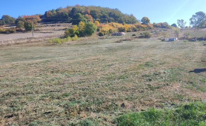 Na predaj stavebný pozemok s celkovou výmerou 2 444 m² Detva