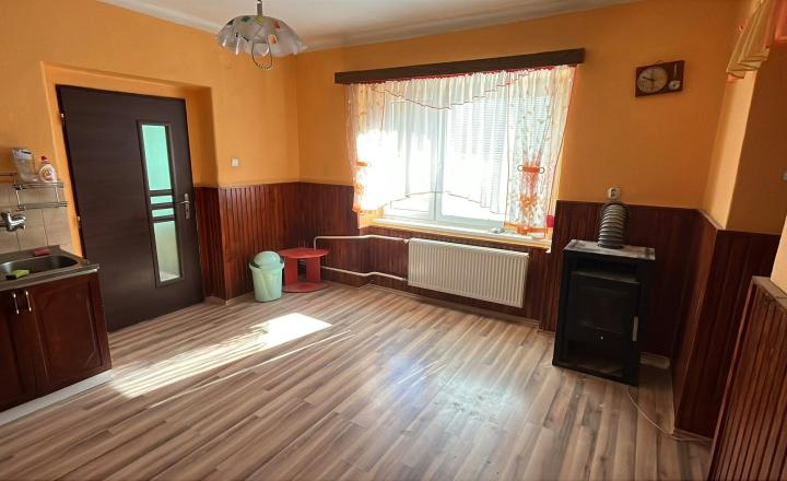 Predaj, rodinný dom v obci České Brezovo okres Poltár - fotografia 5