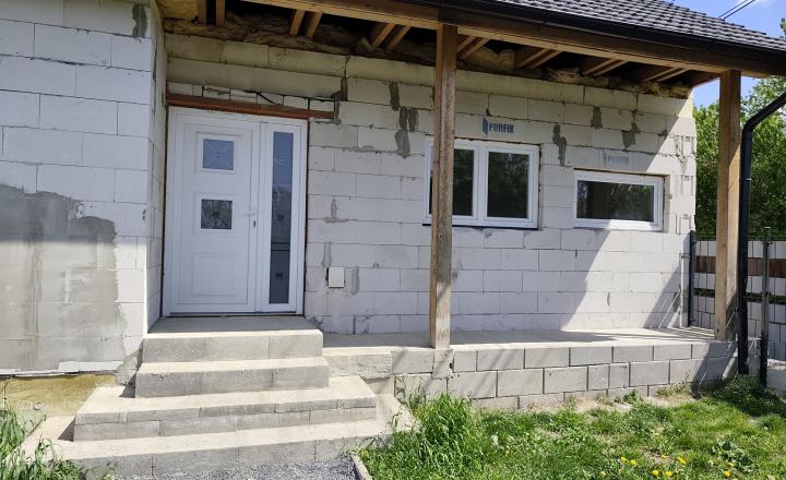 Ponúkame na predaj rod. dom v obci Rapovce pri termálnom kúpalisku - fotografia 3