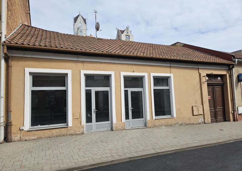 Predaj komerčnej nehnuteľnosti v centre mesta Lučenec